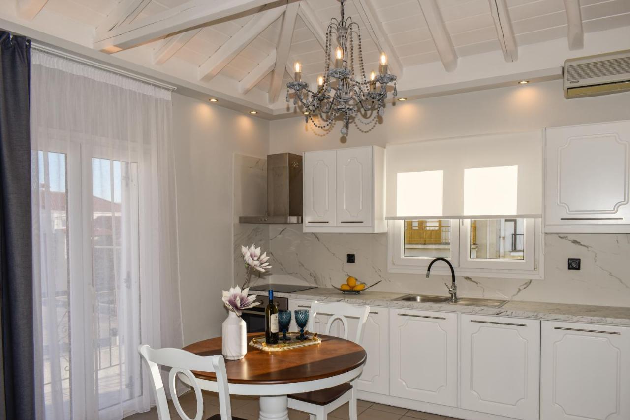 Orianna Suites Skiathos Екстериор снимка
